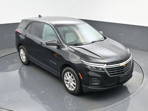 Used 2024 Chevrolet Equinox LS AWD/4WD image 18