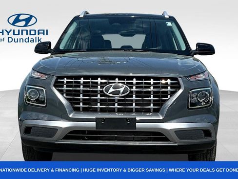 Used 2026 Hyundai Venue SEL FWD image 3