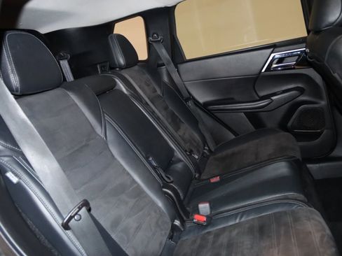 Used 2022 Mitsubishi Outlander SE image 64