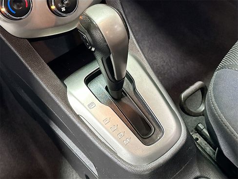 Used 2014 Chevrolet Sonic LT image 16