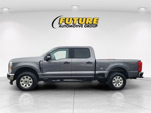 Used 2024 Ford F250 XLT image 6