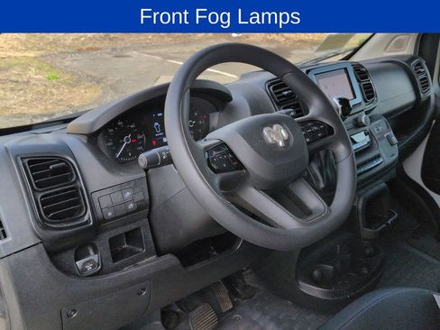 Used 2025 RAM ProMaster 2500 w/ Convenience Group FWD image 11