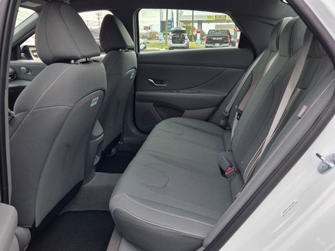 New 2026 Hyundai Elantra Sport FWD image 6