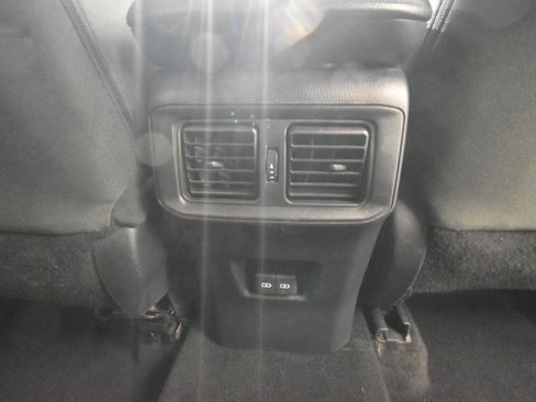 Used 2022 Toyota RAV4 XLE w/ Convenience Package AWD/4WD image 24