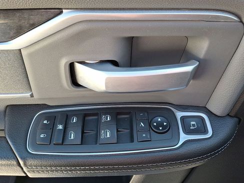 Certified 2020 RAM 3500 Big Horn w/ Level 2 Equipment Group image 10