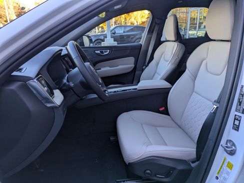 New 2026 Volvo XC60 B5 Plus w/ Climate Package image 14