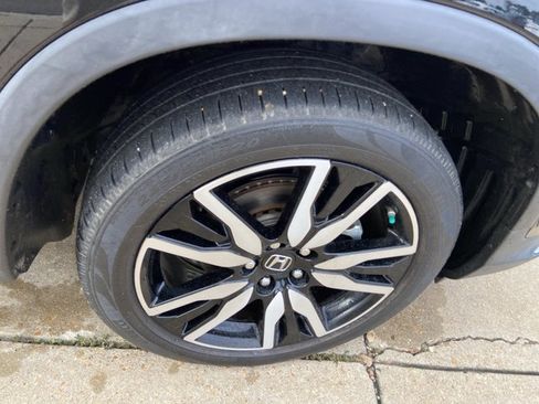 Used 2021 Honda Pilot Touring image 32