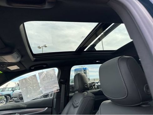 Certified 2024 Cadillac XT6 Luxury FWD image 26