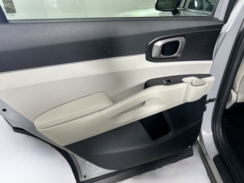 Used 2025 Kia Sorento S w/ Panoramic Sunroof Package image 27