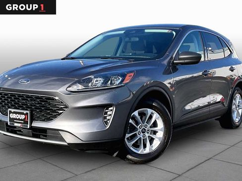 Used 2022 Ford Escape SE FWD image 1