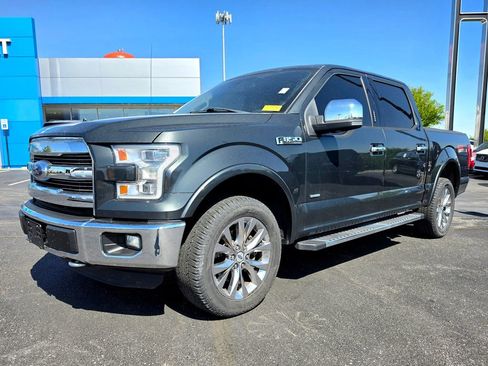 Used 2015 Ford F150 Lariat w/ Equipment Group 502A Luxury AWD/4WD image 2