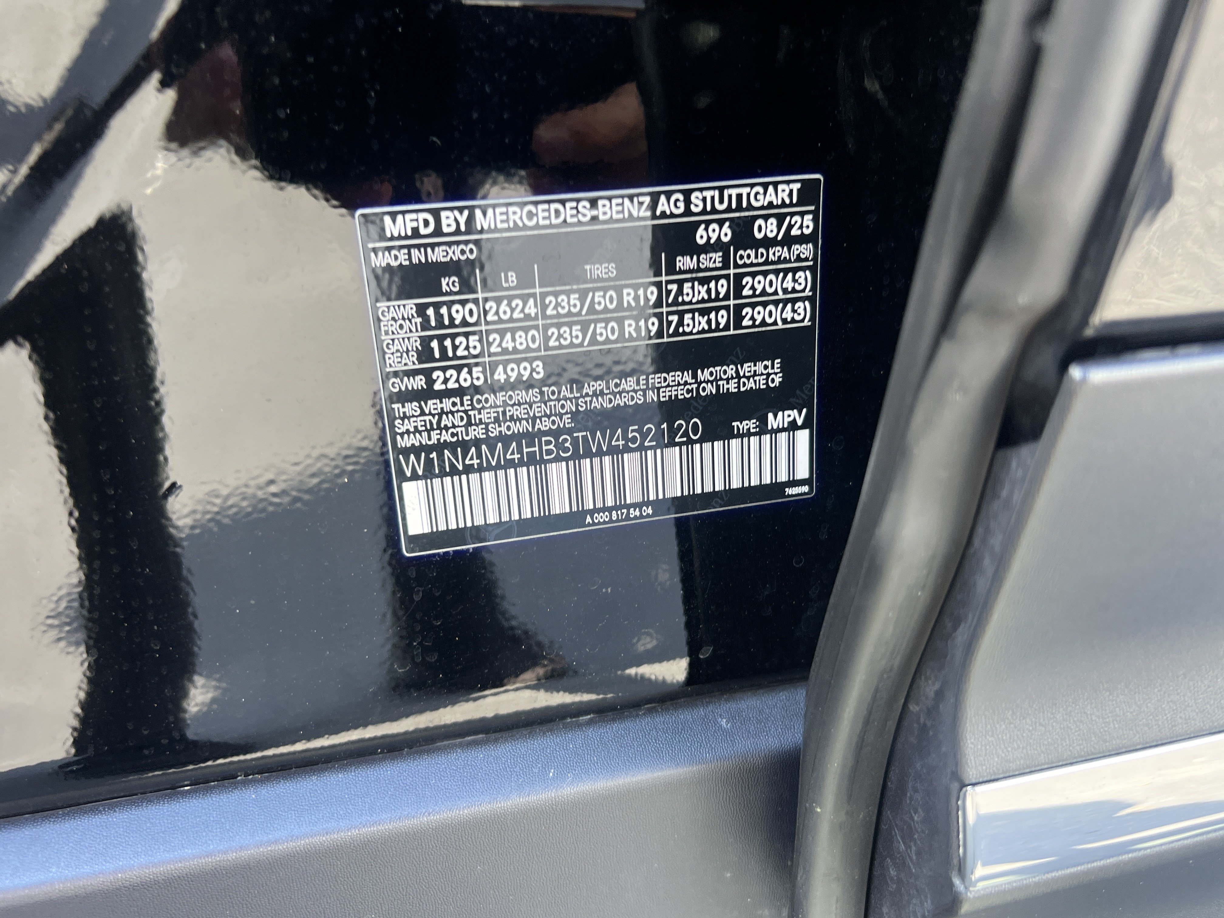 Certified 2026 Mercedes-Benz GLB 250 4MATIC image 37