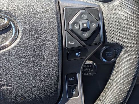 Used 2021 Toyota Tacoma TRD Sport w/ Technology Package image 21