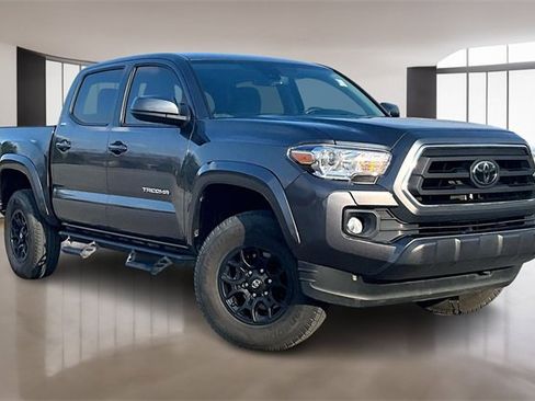 Used 2021 Toyota Tacoma SR5 image 3