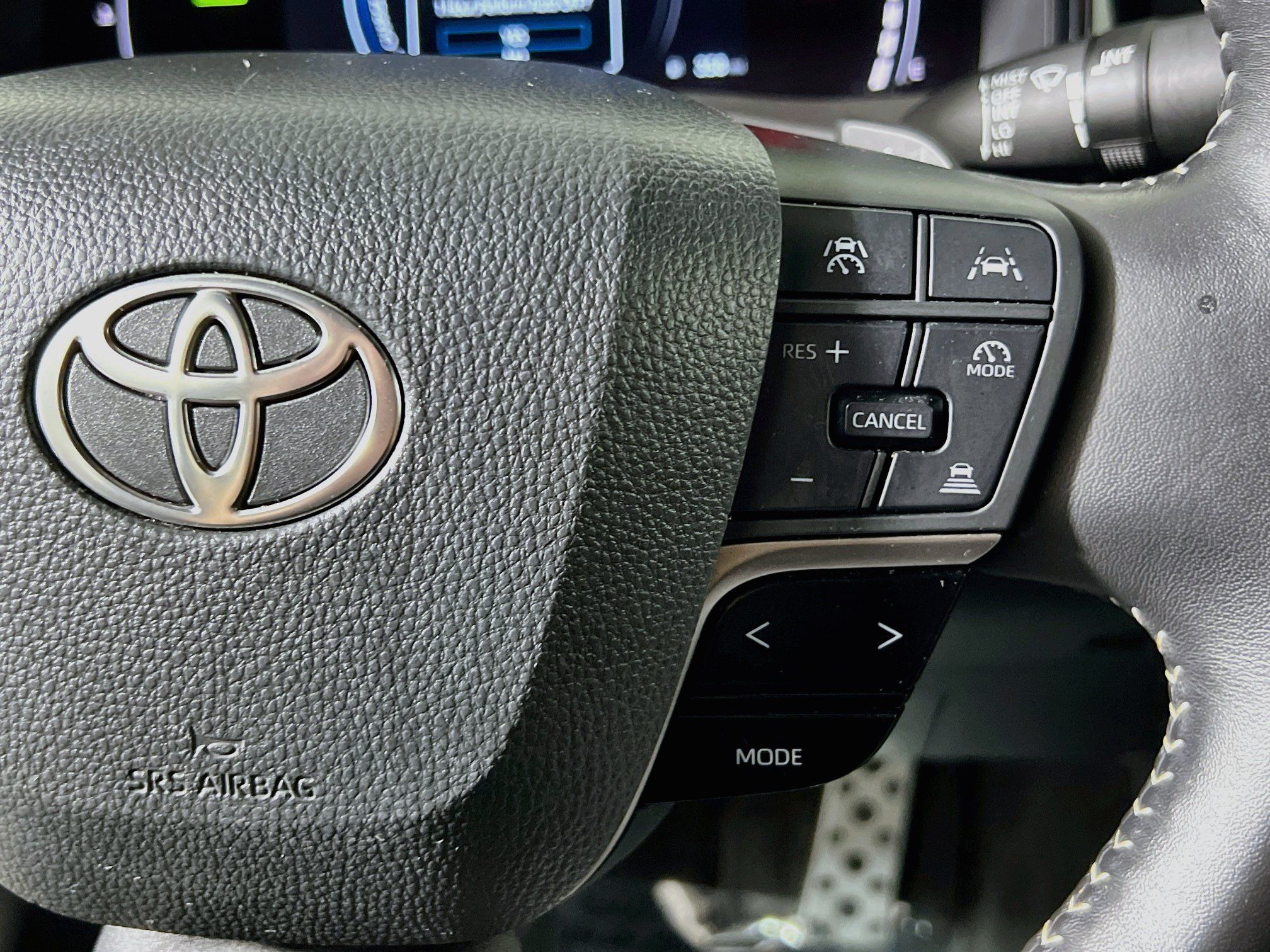 Used 2025 Toyota Camry SE FWD image 20
