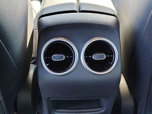 New 2025 Mercedes-Benz GLB 250 image 13