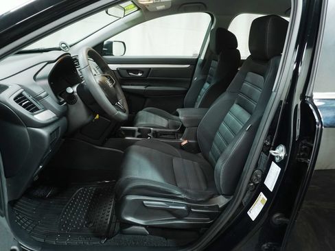 Used 2017 Honda CR-V LX image 11