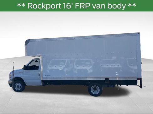 New 2026 Ford E-450 and Econoline 450 Super Duty w/ Power Equipment Group RWD image 2