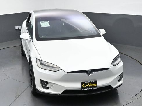 Used 2020 Tesla Model X Long Range image 47