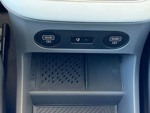 Certified 2024 Hyundai Ioniq 5 Limited RWD image 38