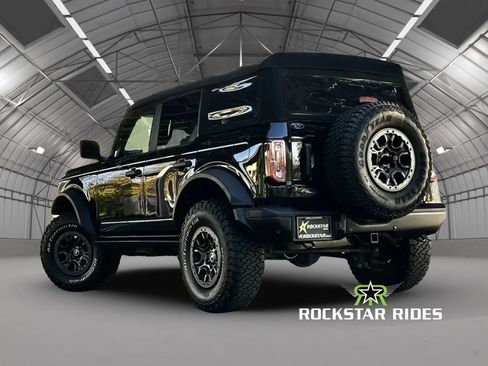 Used 2022 Ford Bronco Badlands w/ Sasquatch Package AWD/4WD image 3