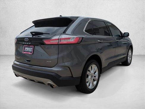 Used 2022 Ford Edge Titanium w/ Equipment Group 301A AWD/4WD image 5