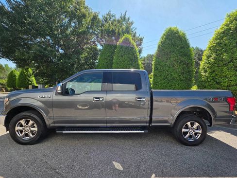 Used 2020 Ford F150 Lariat AWD/4WD image 2