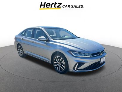 Used 2025 Volkswagen Jetta SE