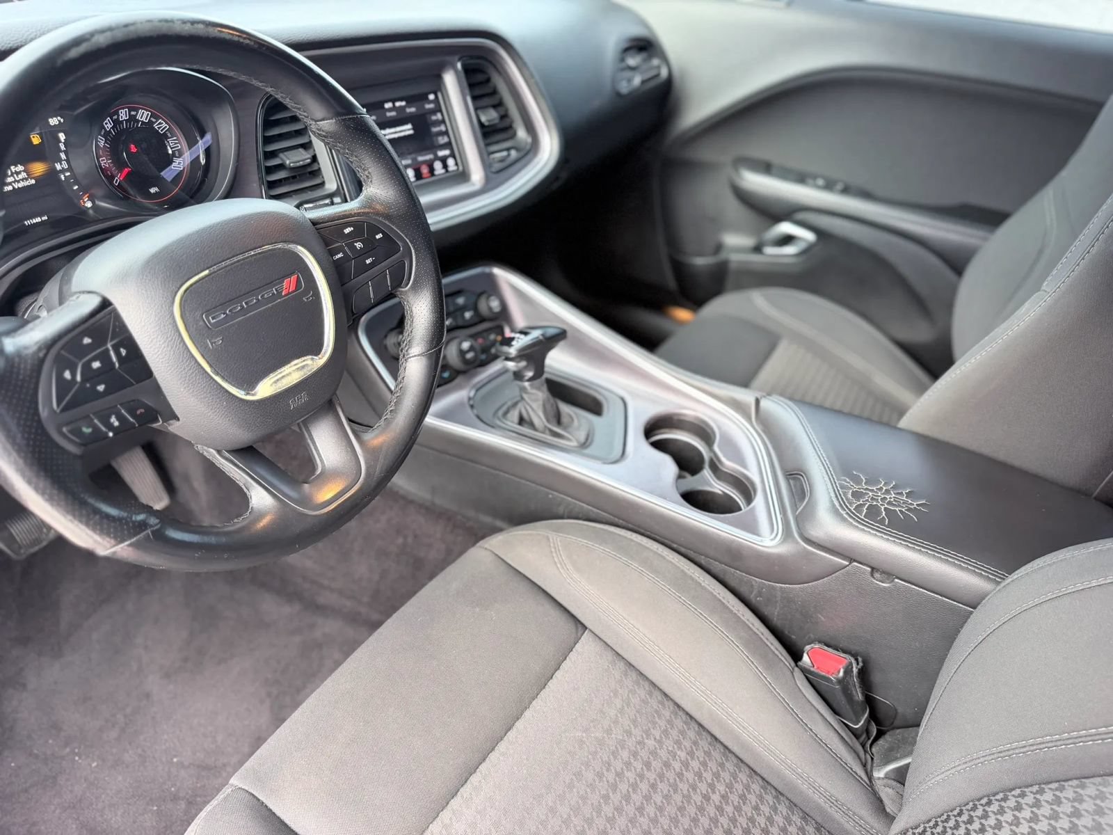 Used 2018 Dodge Challenger R/T w/ Driver Convenience Group RWD image 20