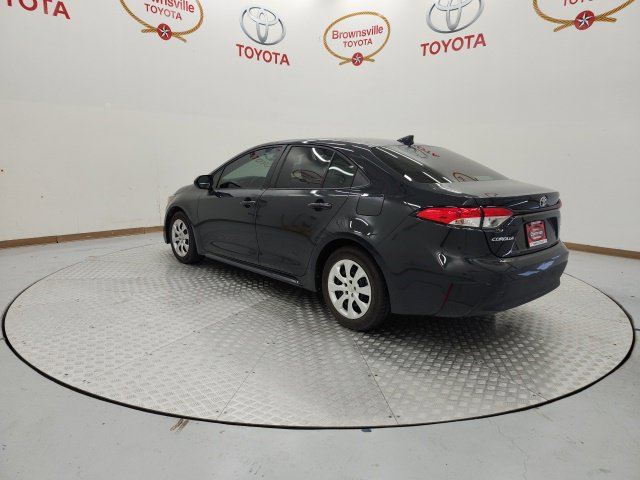 Used 2025 Toyota Corolla LE FWD image 6