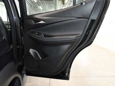Used 2025 Buick Encore GX Preferred FWD image 25