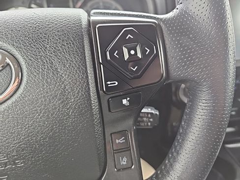 Used 2023 Toyota 4Runner TRD Off-Road AWD/4WD image 16