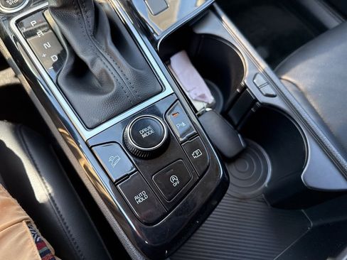 Used 2023 Kia Sportage EX image 23