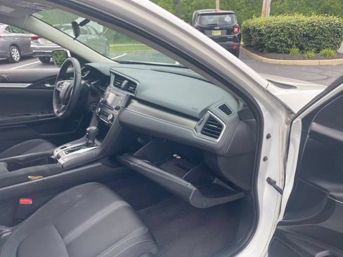 Used 2019 Honda Civic LX image 34