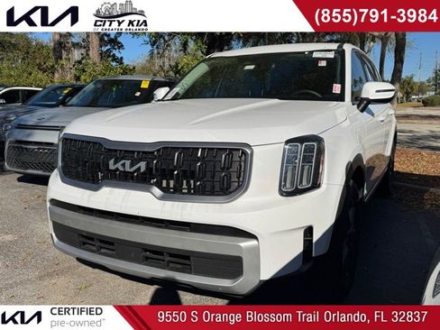 Certified 2024 Kia Telluride LX image 1