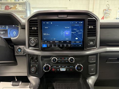 New 2026 Ford F150 XLT w/ Equipment Group 302A MID AWD/4WD image 16