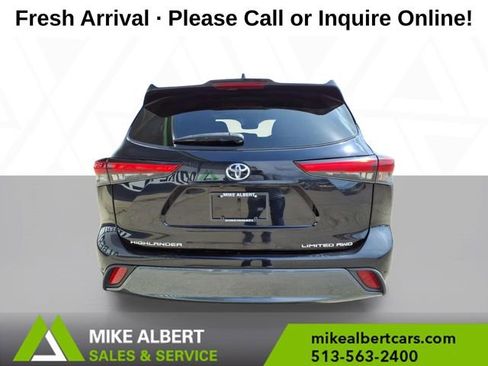 Used 2022 Toyota Highlander Limited image 6