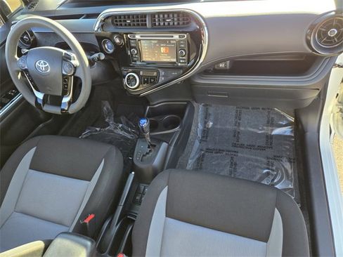 Certified 2018 Toyota Prius C Three image 17