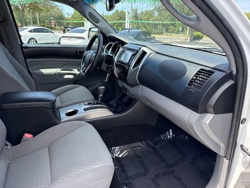 Used 2014 Toyota Tacoma 4x4 Double Cab image 19