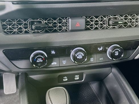 Used 2025 Honda Accord LX image 14