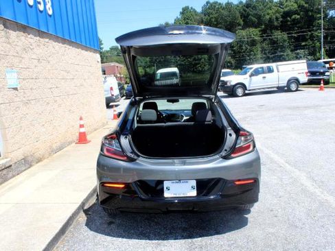Used 2017 Chevrolet Volt LT image 17