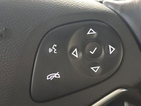 Used 2017 Chevrolet Impala Premier w/ Enhanced Convenience Package image 27