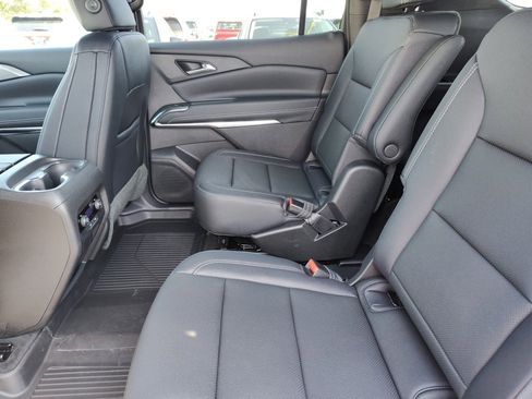 New 2026 Chevrolet Traverse LT w/ LPO, Floor Liner Package image 11