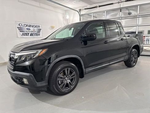 Used 2017 Honda Ridgeline Sport image 4