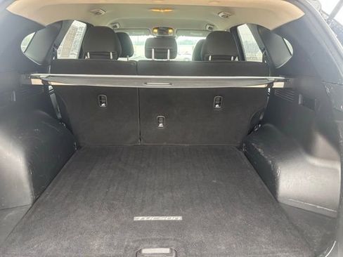 Used 2022 Hyundai Tucson SEL w/ Cargo Package image 15