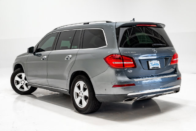 Used 2017 Mercedes-Benz GLS 450 4MATIC image 32