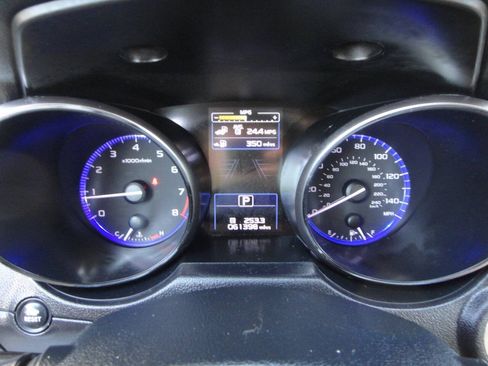 Used 2015 Subaru Legacy 2.5i Limited AWD/4WD image 11
