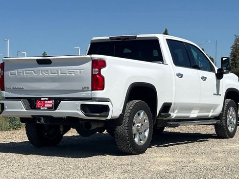 Used 2021 Chevrolet Silverado 2500 LTZ w/ Z71 Chrome Sport Edition AWD/4WD image 3
