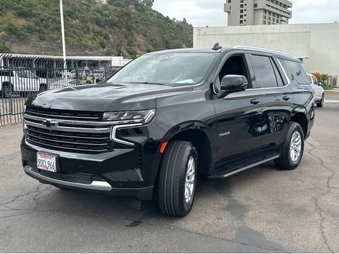 Used 2022 Chevrolet Tahoe LT w/ Luxury Package AWD/4WD image 10