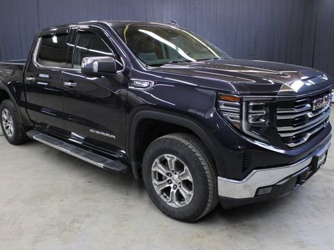 Used 2024 GMC Sierra 1500 SLT AWD/4WD image 62